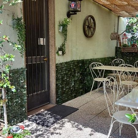 Locanda La Tana Del Luppolo Valmadrera Exterior foto